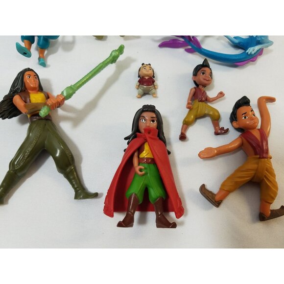 Disney Raya the Last Dragon Land of Kumandra lot of 11 figures mixed lot - Picture 2 of 9